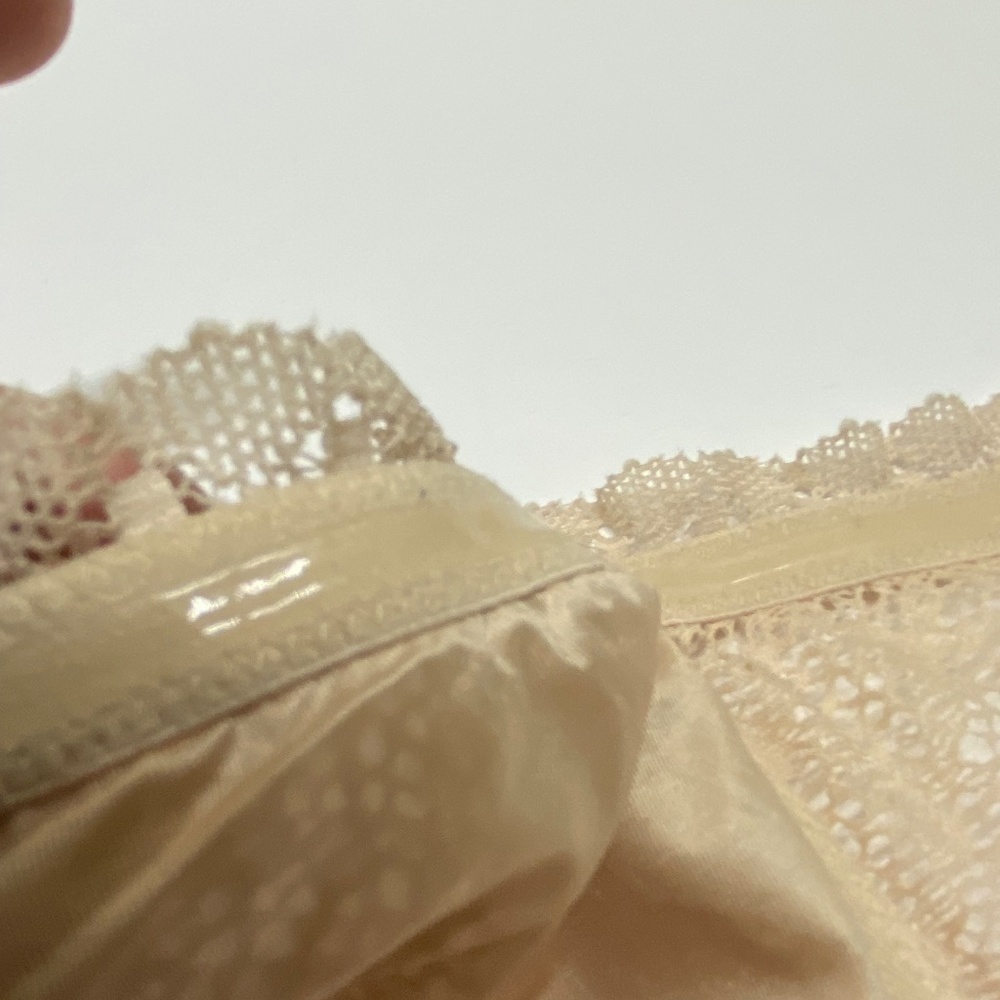 * Victoria secret bralette large lace detail strapless non slip strip - Picture 8 of 8